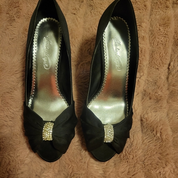 Michaelangelo Diana Peep Toe High Heels - Picture 4 of 11